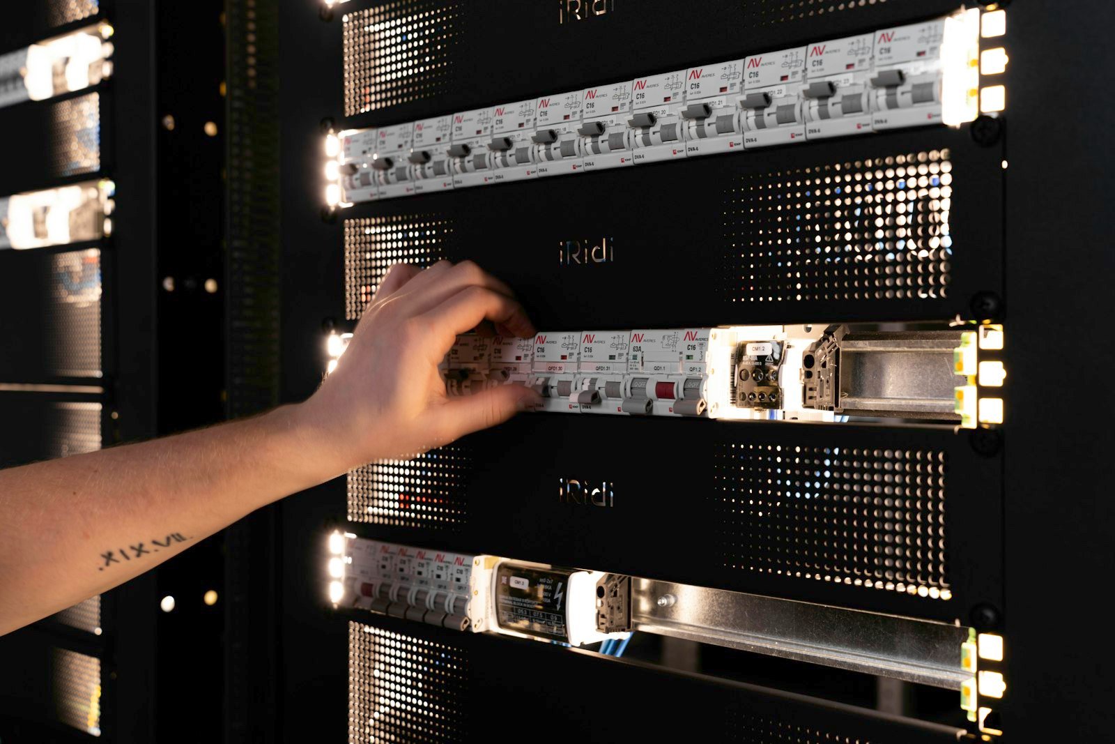 IT Hardware